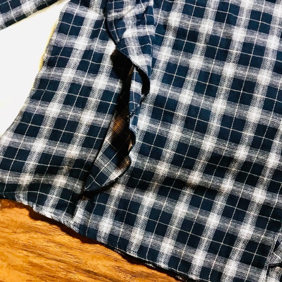 Love Notes Plaid Ruffle Flannel Blouse M - Picture 4 of 8